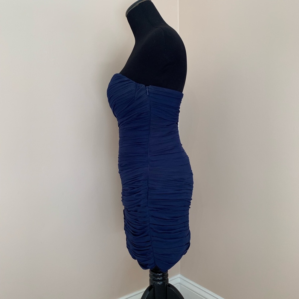 𝗥𝗢𝗨𝗖𝗛𝗘𝗗 𝗢𝗡𝗘 𝗦𝗛𝗢𝗨𝗟𝗗𝗘𝗥 𝗗𝗥𝗘𝗦𝗦 - Picture 2 of 3